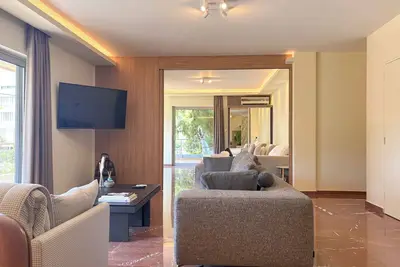 Image de Luxurious & Spacious Flat in Glyfada Center