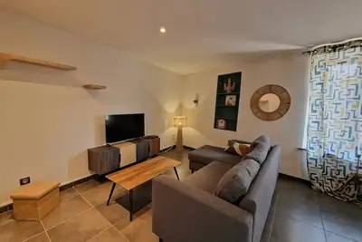 Image de Appartement 'La Glycine' avec Wi-Fi et climatisation