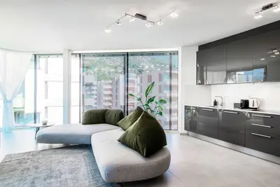Image de Appartement de trois pièces au design exclusif à quelques minutes du centre
