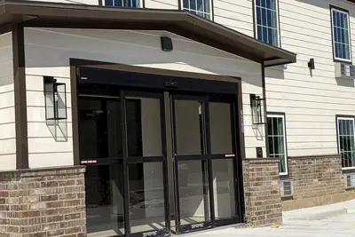 Image de DeLuxe Hotel - where Efficiency meets Elegance.