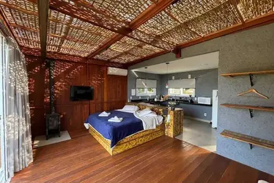 Casa de Vidro Bali - Hospedar com Propósito
