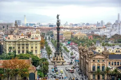 Image de A Grand 6-Bedroom Barcelona Residence Overlooking Rambla de Catalunya