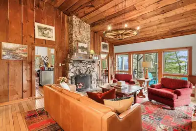 Image de Azalea Hill