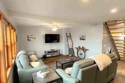 Image de Upper level apartment along the Mississippi