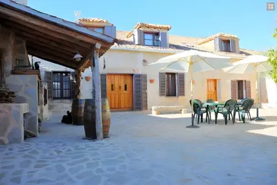 Image de Casa Rural 'El Escondite De Los Duendes' avec Vue sur la Montagne, Jardin Privé et Wi-Fi