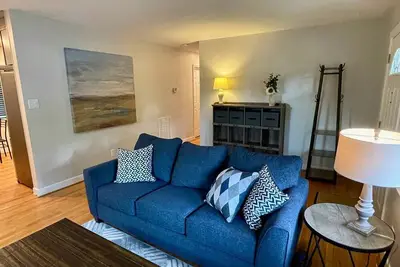 Image de Comfortable and Cozy Locust Grove Home