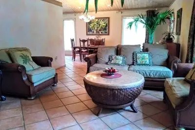 Image de Charming Cottage in Plantation