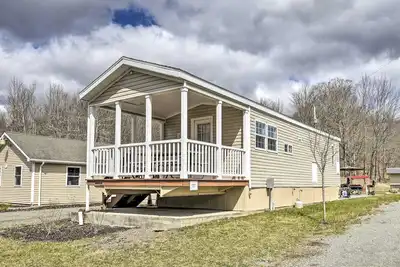 Image de Family Cottage and Suite • Mountain Retreat Near Ski Slopes