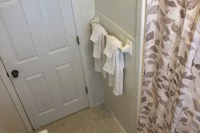 Image de Terrific 2-bedroom house with Ac in Bristol