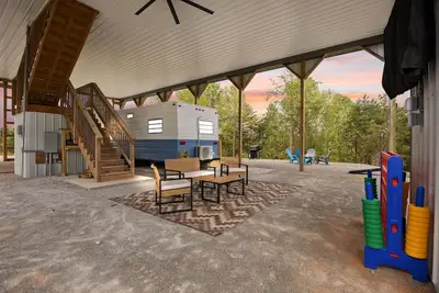 Image de The Cumberland Collective~Lady May~<4 miles lake/golf. Glamping on Dale Hollow