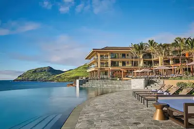 Image de 40% Off Fall Rates! , 5 Star Resort, Lux Pools, Pga Golf, Dining, Pickleball. Gym