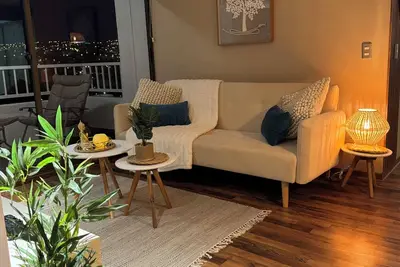 Image de Spacious and cozy apartment with beautiful view