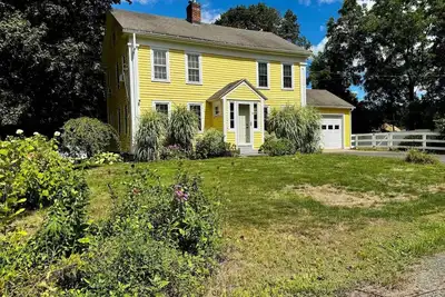 Image de Sunny Farmhouse Fully Furnished 3bed/2bath