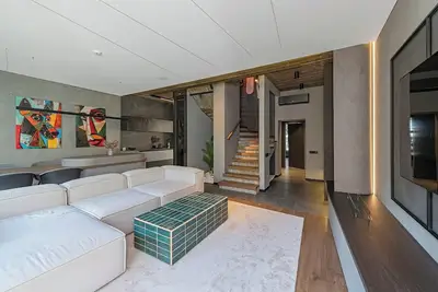 Image de Design 2 Bd Apartment with Hot Tube by Domvia