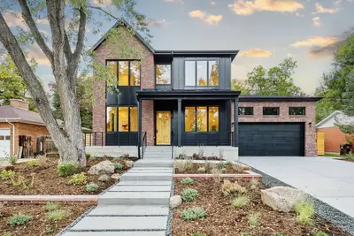 Image de Charming, New Construction 5-bedroom home in Boulder