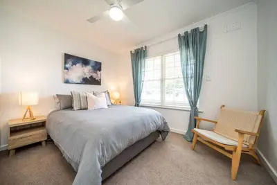 Image de Surfs Up @ Somerton Park with Wifi & Bbq