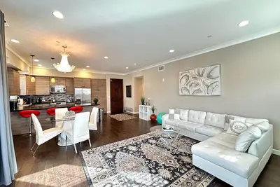 Image de 3br Condo, Glendale, Gd1