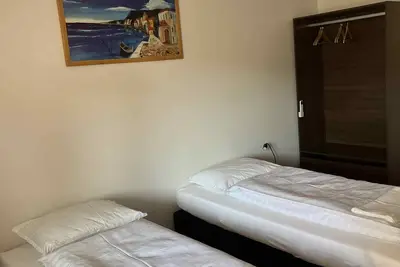 Image de Saját fürdővel, ingyenes parkolás és Wifi. Grillezési lehetőség az udvarban,