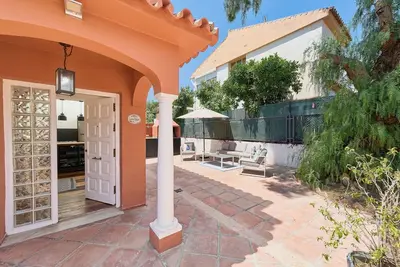 Image de Casa Calma - Your Mediterranean Home Office (pet allowed)