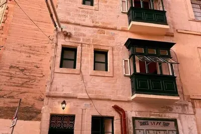 Image de Birgu Square House By Holi