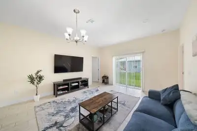Image de Modern Casa-10 minutes from Ucf