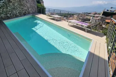 Image de Apartment in villa with pool overlooking Etna and Ionian Sea, relaxation guaranteed!