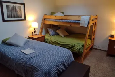 Image de Glacier Time 2 bedroom 2 bath condo in Snowater with Two indoor hot tubs/pools