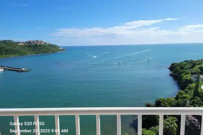 Image de Million Dollar Ocean View, Luxury Condo, 2Bed 2Baths, Salt Water Pool, Amazing!