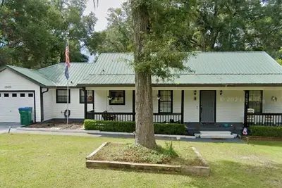 Image de Fabulous 4 Bedroom Family-Friendly Cottage w/ Large Fenced Yard in Newberry, Fl