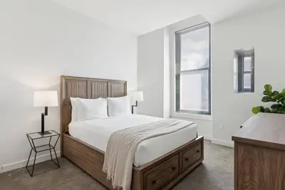 Image de Spacious 2br Apartment | Family-Ready Stay | Near Science Center | 2 Units