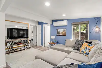 Image de 25 min to Yosemite - Bbq - Hot Tub -  Private Creek