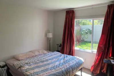 Image de Family house on the border of Alhambra and Monterey Park. 3 large bedrooms