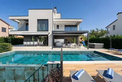 Image de Villa Sunset view (100001-K1) - Porec