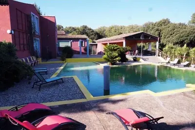 Image de Villa de charme en Provence - 12 personnes - Grans