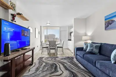 Image de Oceanfront Bliss – Updated Condo Close to Daytona Events