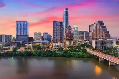 Image de Superb location steps to Dt and Ut