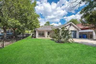 Image de Modern 3br in Bishop Arts Walk to Shops