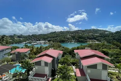 Image de Cozy cabin in peaceful Marigot with Ac