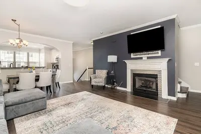 Image de Spacious 4-bedroom house with in Raleigh Minutes from Airport