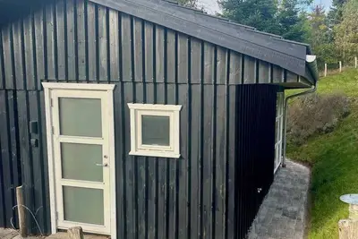 Image de Small oasis near coast and town