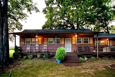 Image de Cute Cabin Great for Family Getaways in Afton, Oklahoma