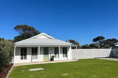 Image de The Salty Olive - Available 13th - 17th Jan - WiFi, Pet Friendly Outside