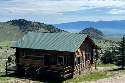 Image de Secluded Montana Cabin with Stunning Madison River Valley Views, Near Ennis, Mt