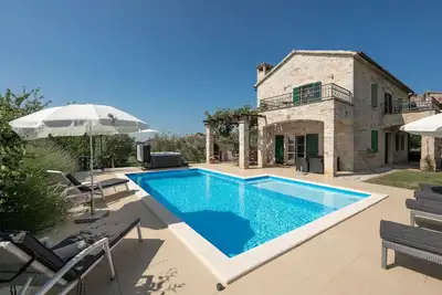 Image de Villa Casa di Jure (100041-K1) - Barat