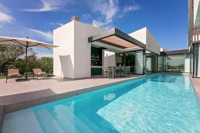 Image de Villa Elementa Castelier (100151-K1) - Kastelir