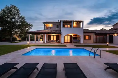 Image de Villa Genia (100081-K1) - Baderna