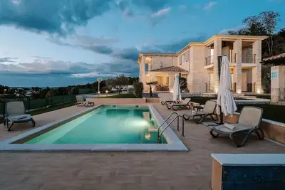 Image de Villa Ferencina (100071-K1) - Vizinada (Porec)