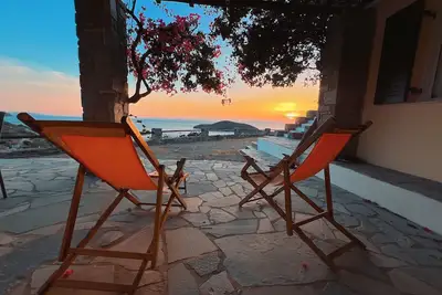 Image de Your Peaceful Getaway – Sea View Serenity Villa, Delfini Bay Syros