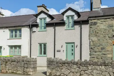 Image de Hen Siop, pet friendly, with open fire in Niwbwrch (Newborough)