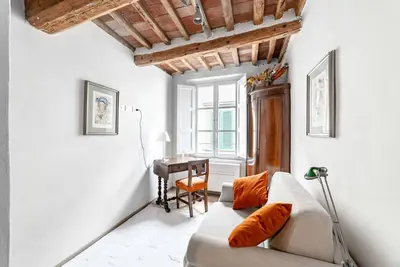 Image de Cozy Flat in Lucca's Old City